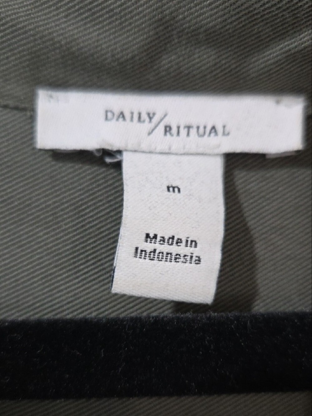 Daily Ritual Olive Green Button-Down Shirt - Picture 2 of 6